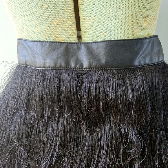 J.O.A. Los Angeles Fringe Mini Skirt Sz M - Picture 3 of 8